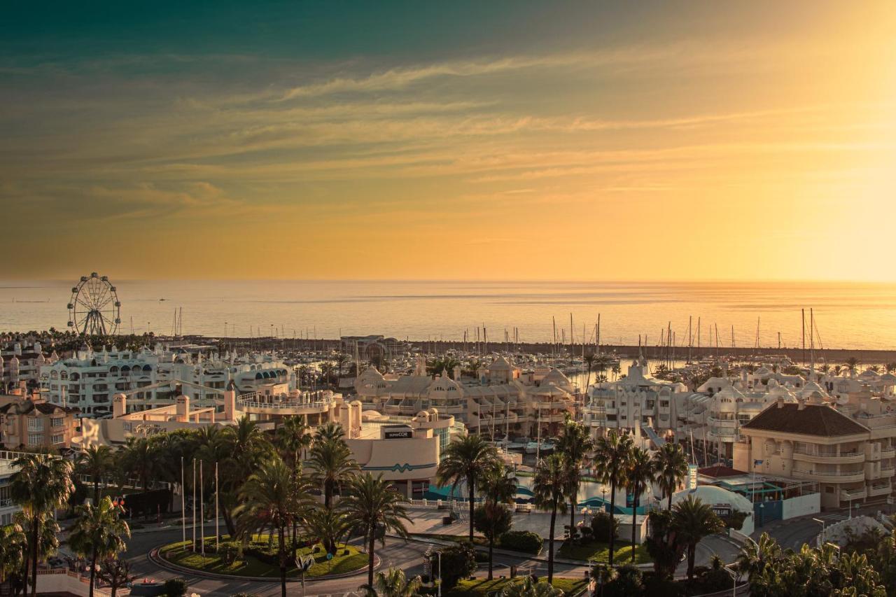 Apartment Puerto Marina - First Line Beach - Benalmadena - Malaga Esterno foto