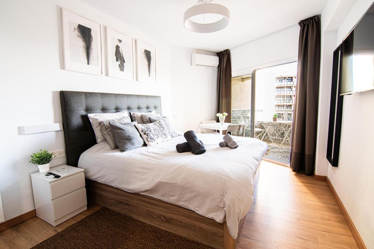 Apartment Puerto Marina - First Line Beach - Benalmadena - Malaga Esterno foto