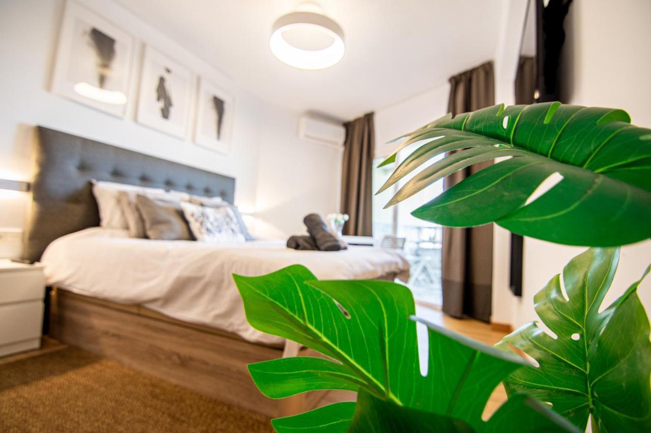 Apartment Puerto Marina - First Line Beach - Benalmadena - Malaga Esterno foto